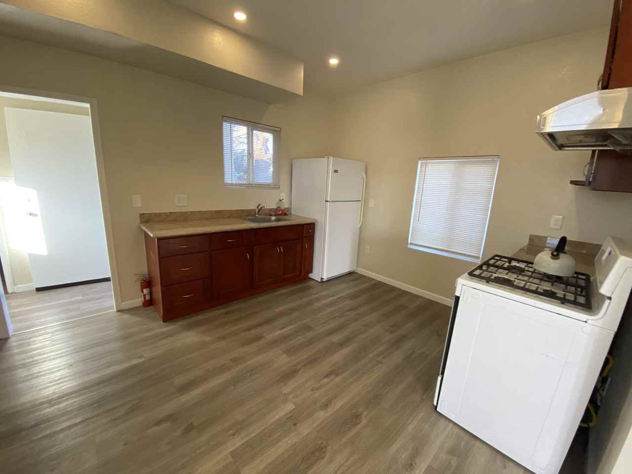 4032 Suter St #4032 - Photo 6 of 15