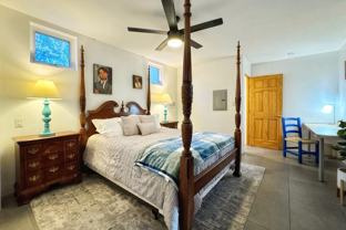 621 W Alameda St #B - Photo 1 of 1