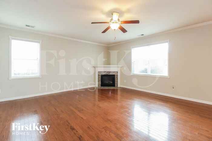 4609 Meadowside Ter - Photo 2 of 15