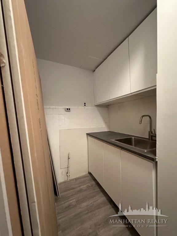 East 19th Street #1 - Photo 6 of 8