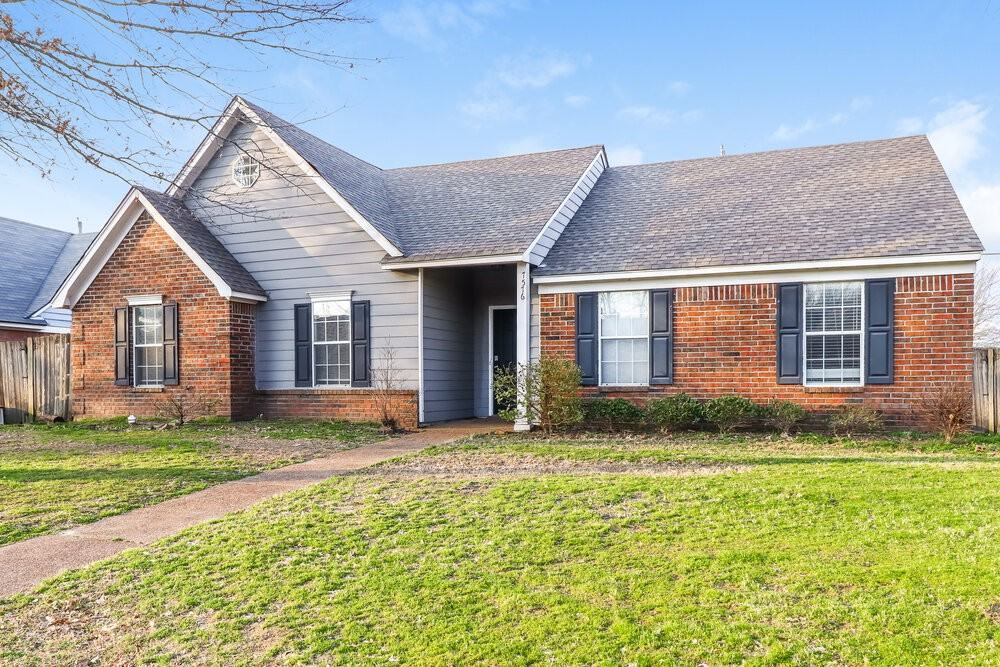 7576 Baysweet Dr - Photo 3 of 16