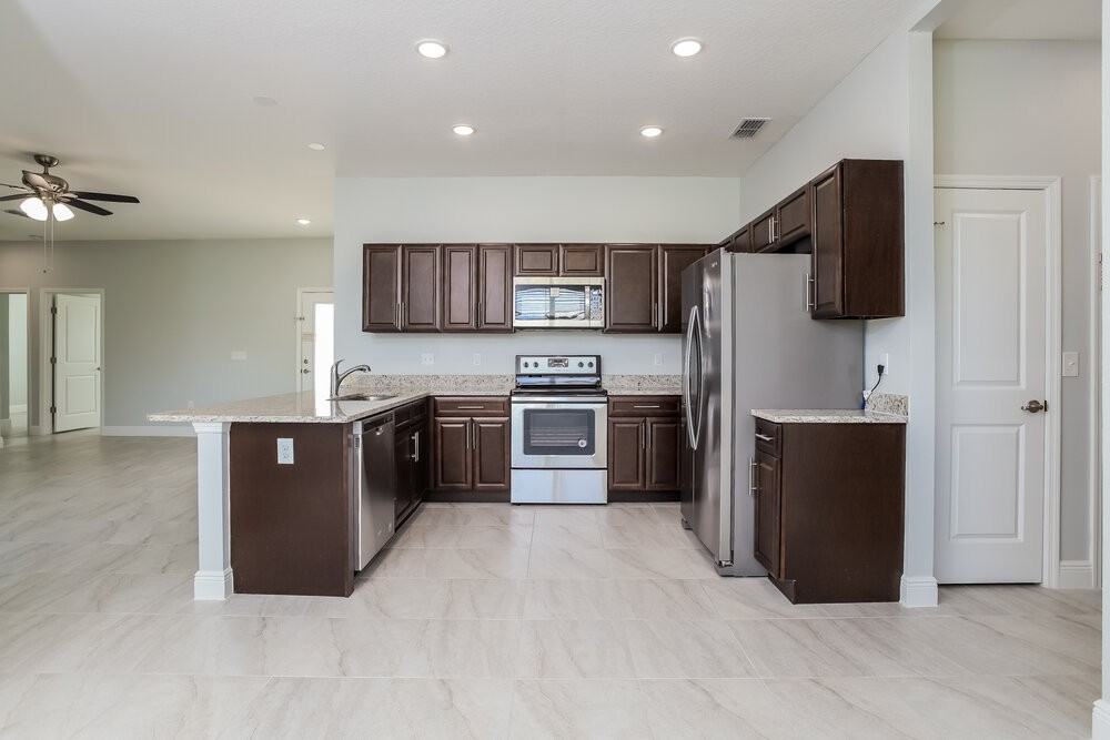 764 Leonardo Ct - Photo 6 of 16