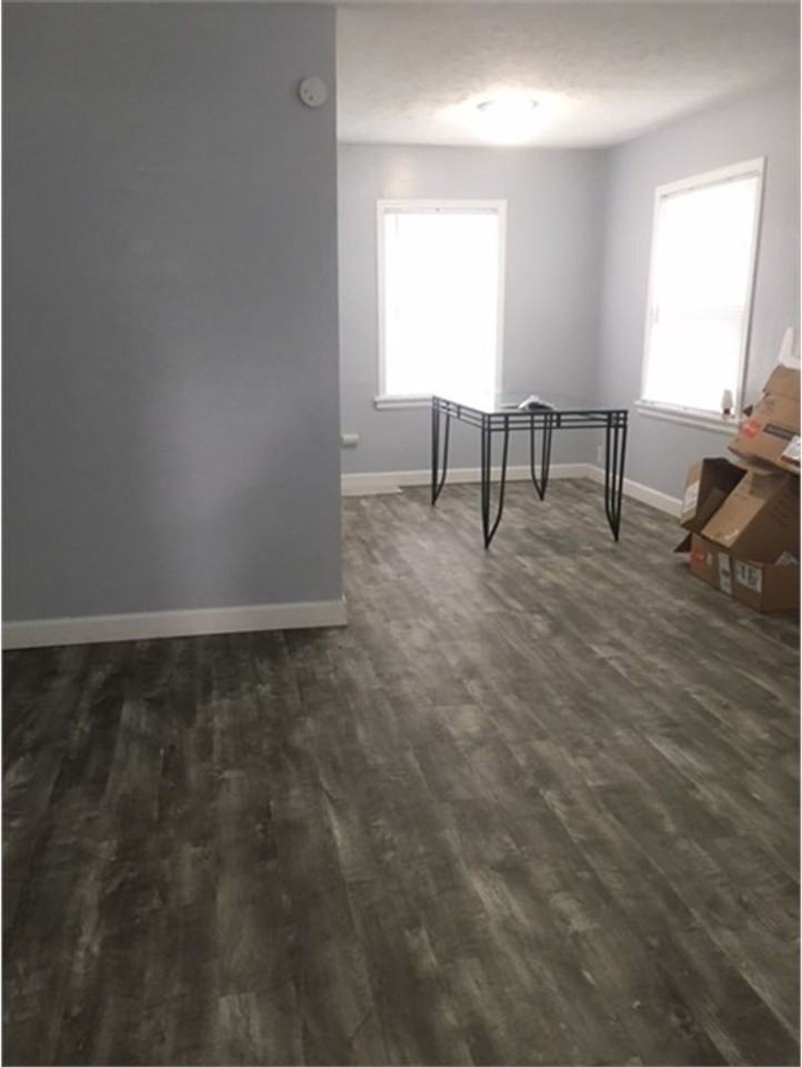 116 Saint Paul Pl - Photo 3 of 8