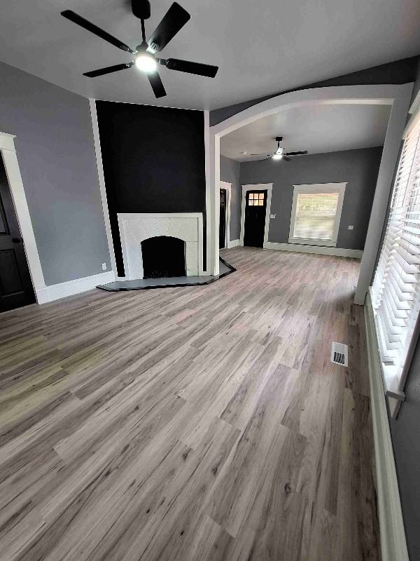 217 S Black Ave - Photo 2 of 11