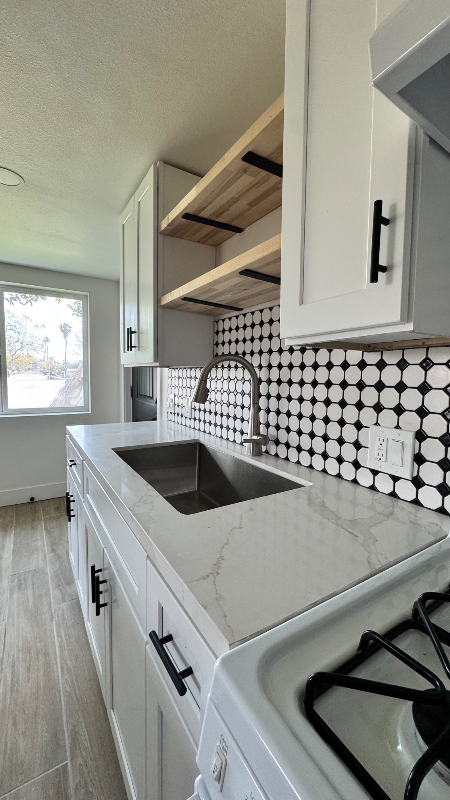 13003 Sunnybrook Ln - Photo 5 of 17