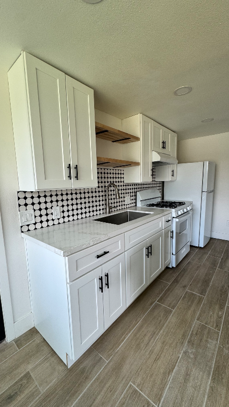 13003 Sunnybrook Ln - Photo 6 of 17