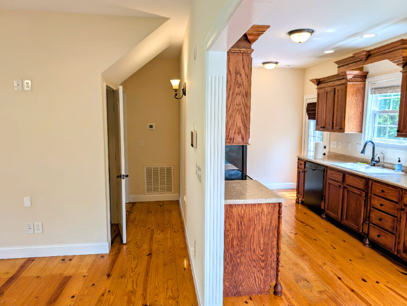 3062 Quail Ct - Photo 6 of 30