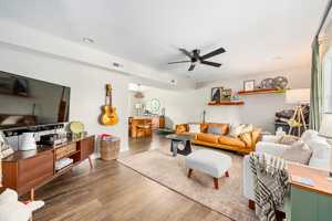 featured image of 504 Victoria Dr