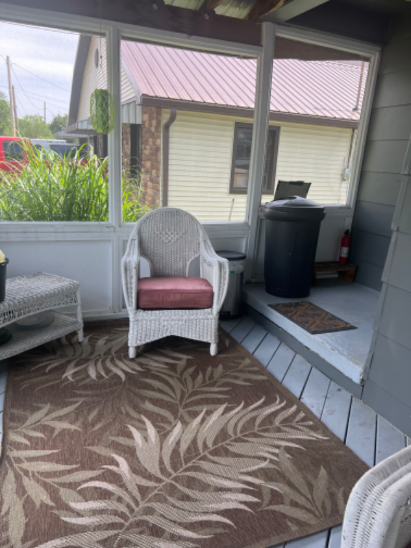 206 Kanawha Ave - Photo 2 of 13