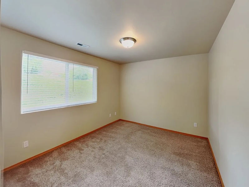 23741 80th Ct W ##Wa - Photo 3 of 13