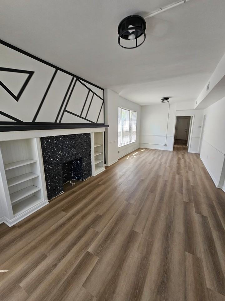 7132 S Saint Lawrence Ave #1 - Photo 2 of 7
