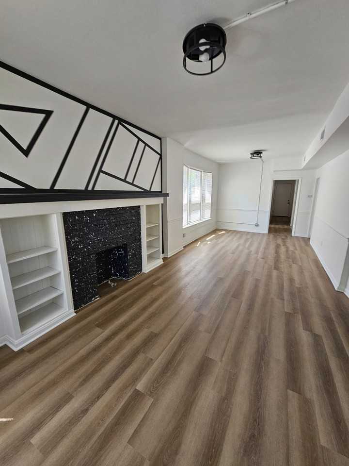 7132 S Saint Lawrence Ave #2 - Photo 2 of 7