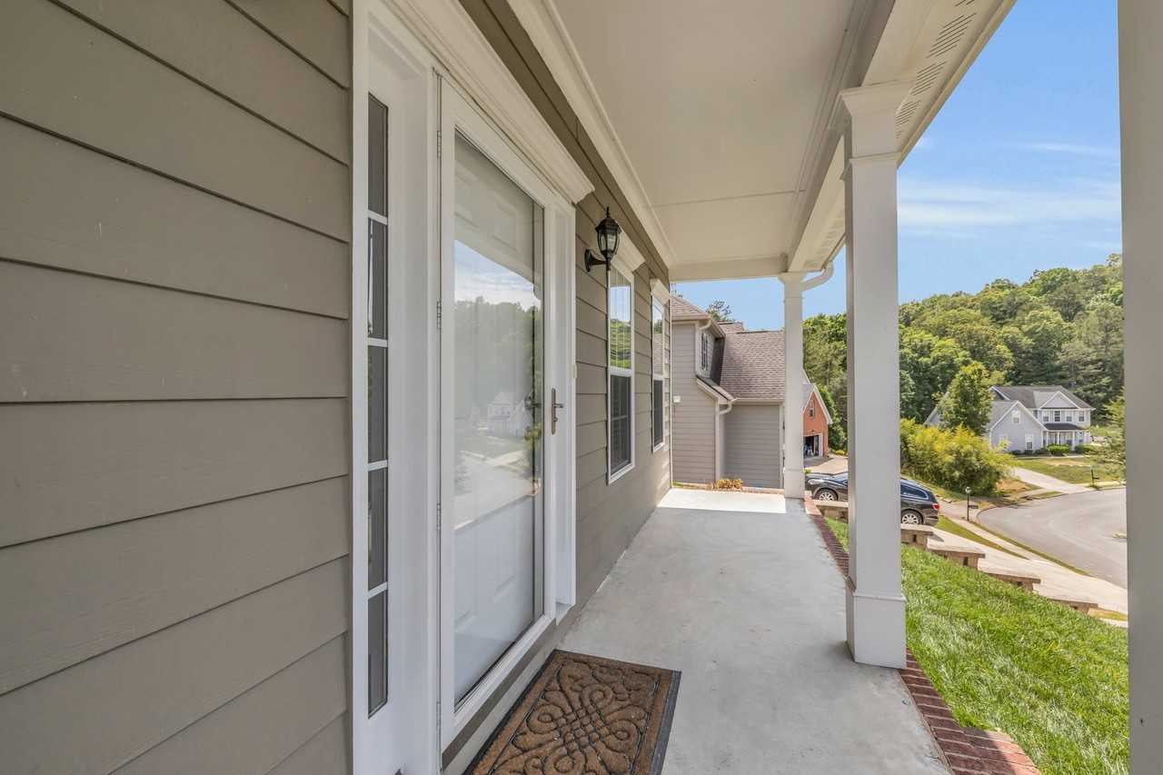 5623 Crooked Creek Dr #NA - Photo 3 of 23