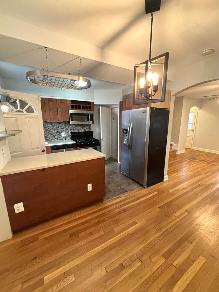 162 Wesmond Dr - Photo 6 of 21