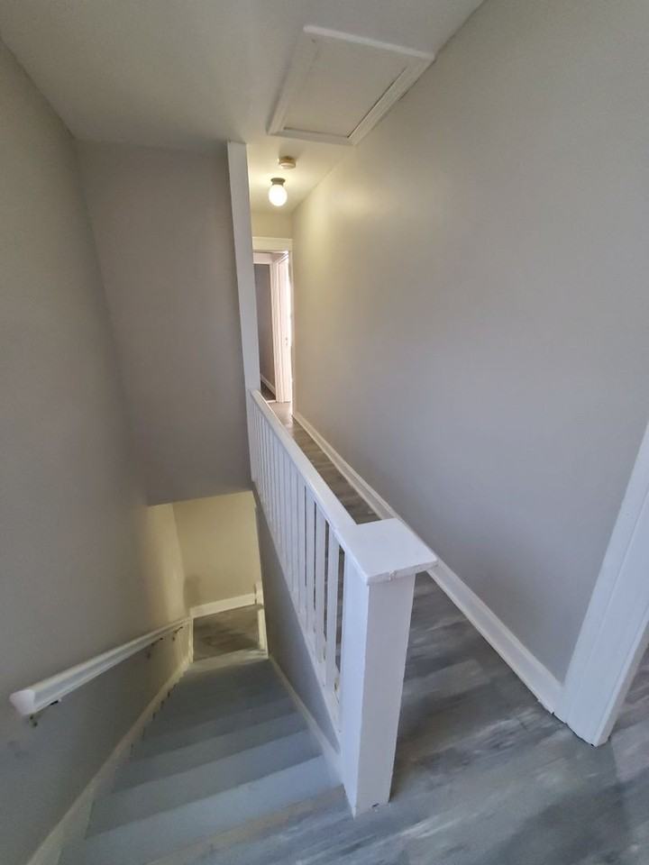 2361 Freeman Ave - Photo 7 of 27