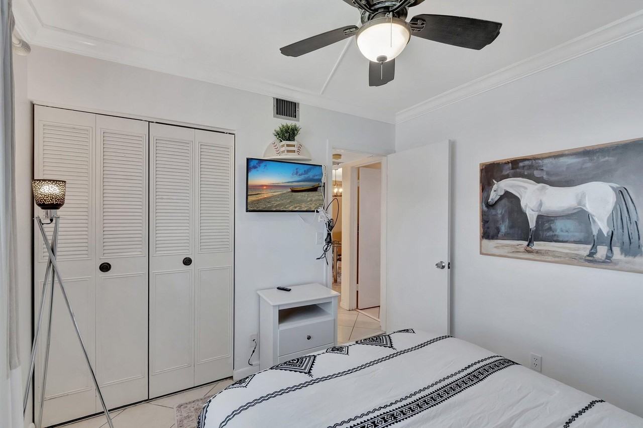 7101 Golf Colony Ct #102 - Photo 7 of 23