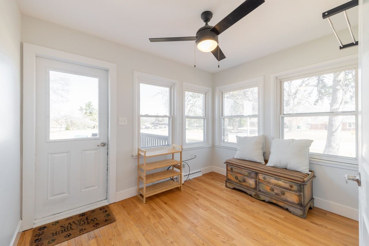 7706 North Ann Arbor Street - Photo 3 of 24