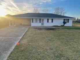 113 N Domingue Ave - Photo 1 of 1