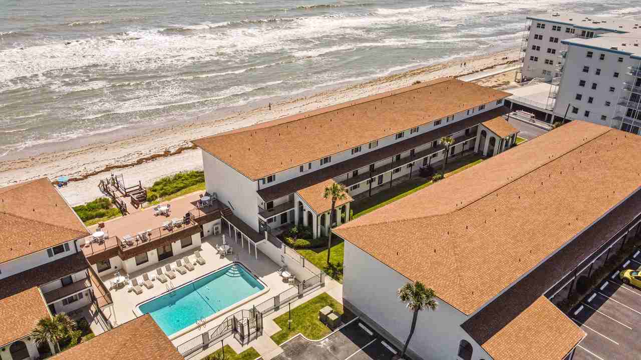 199 Jimmy Buffett Memorial Highway #B205 - Photo 2 of 7