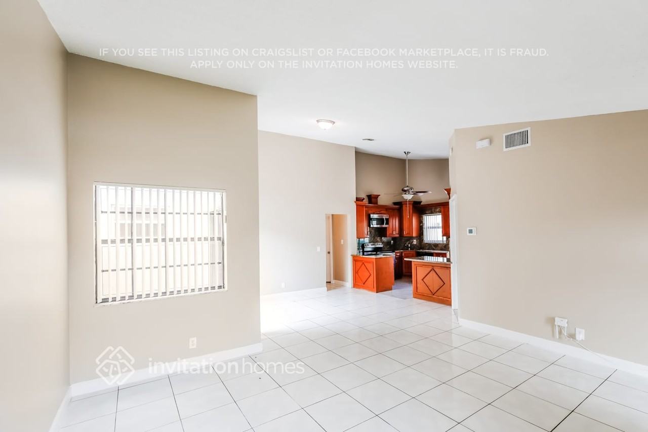 9810 Sw 57th St - Photo 6 of 17