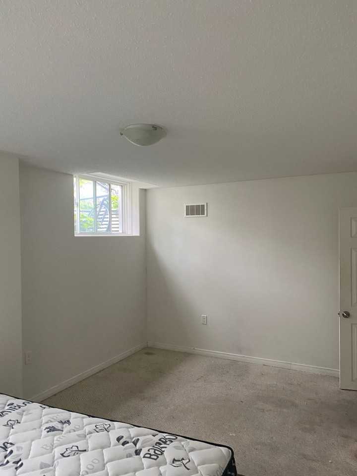 73 Summer Lane - Photo 3 of 5