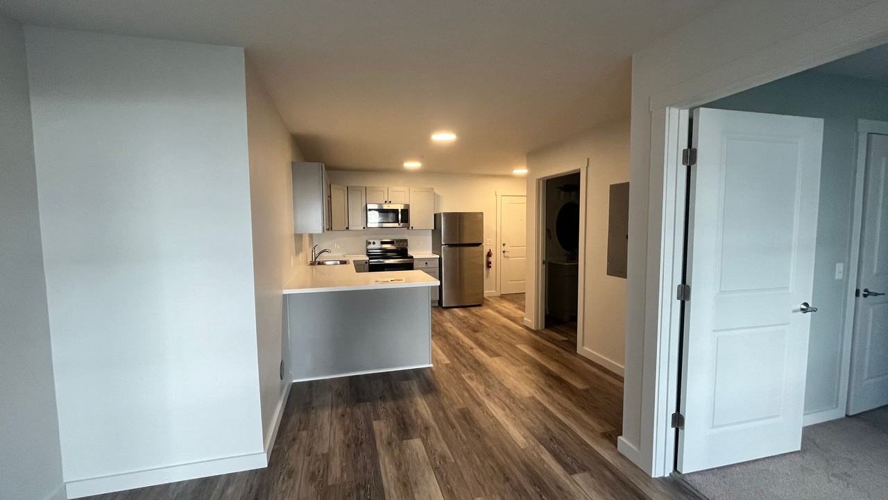 71 Gordon Lane - Photo 2 of 37