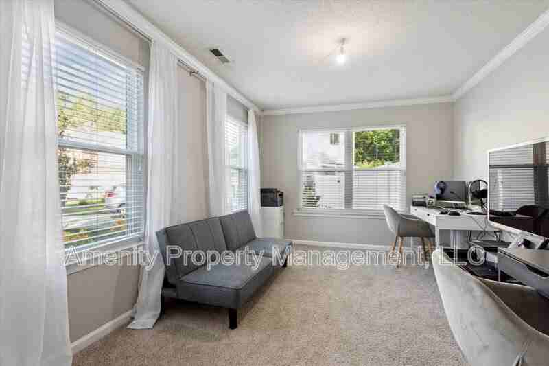 4 W Spur Ct - Photo 3 of 28