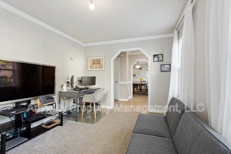 4 W Spur Ct - Photo 5 of 28