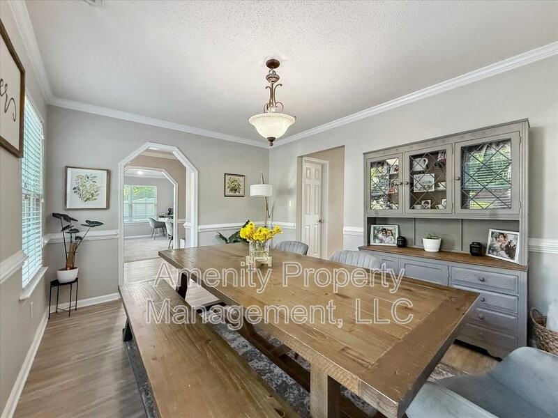 4 W Spur Ct - Photo 6 of 28