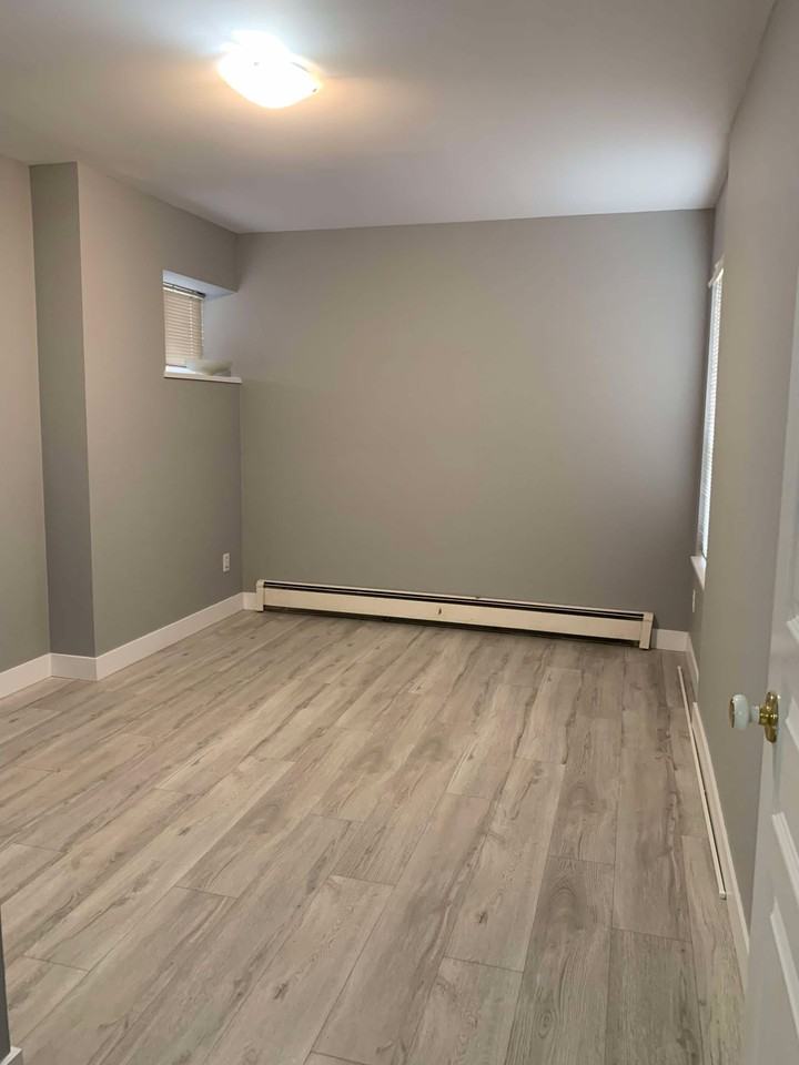 7513 17th Avenue - Photo 2 of 9