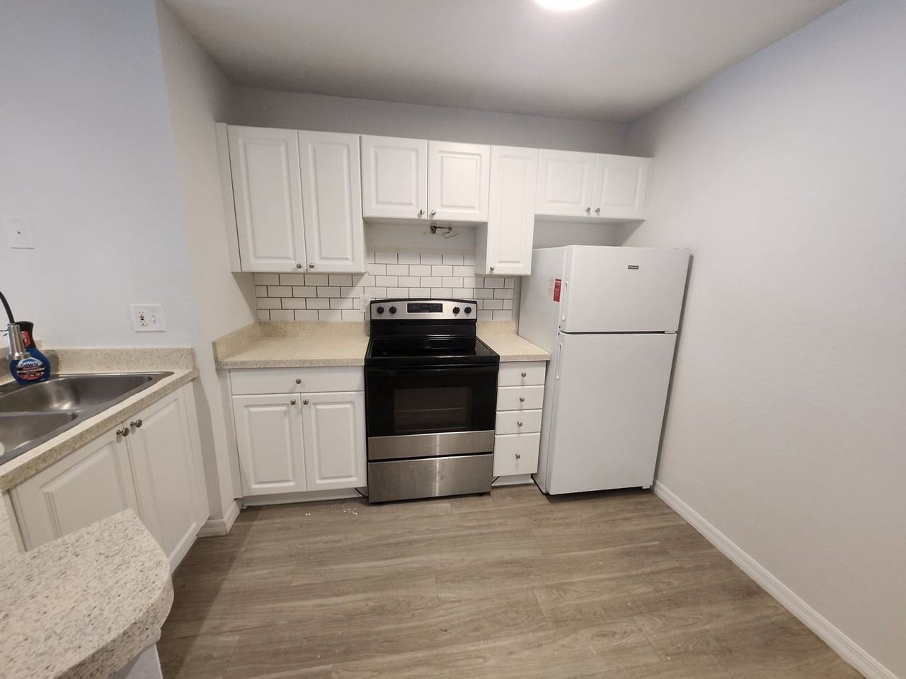 850 S Tamiami Trl #401 - Photo 6 of 27