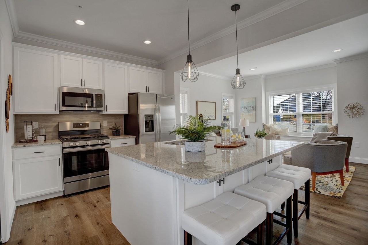 987 Old Elizabethtown Rd - Photo 2 of 14