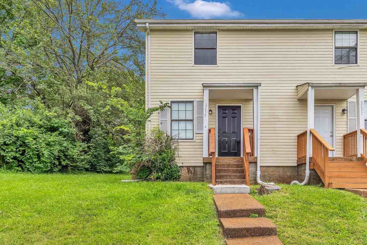 2439 Paulawood Dr - Photo 3 of 22