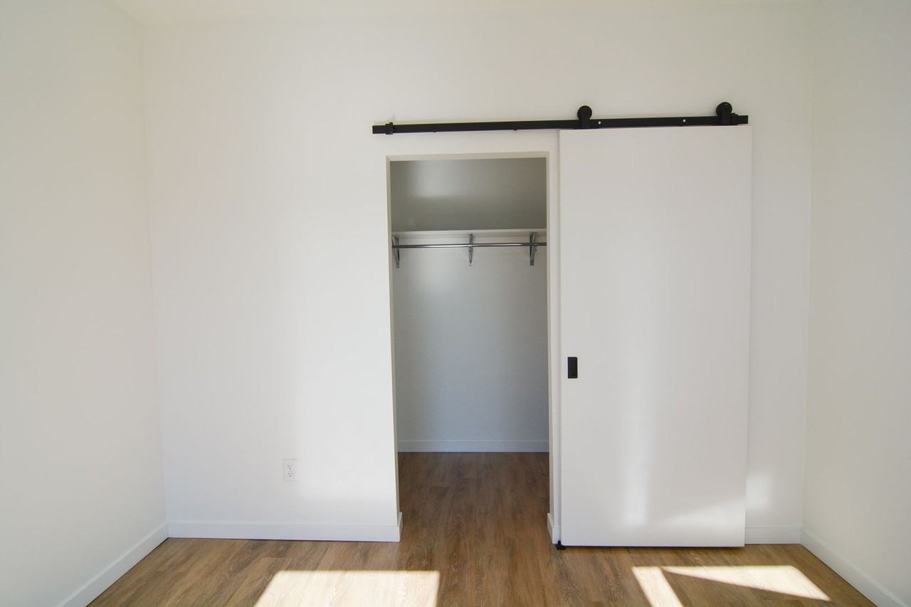 Nove Lofts - Photo 5 of 16