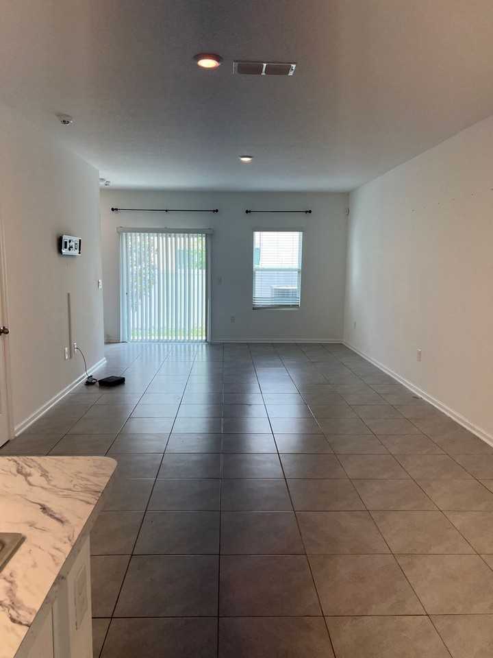 4021 Haymon Ave - Photo 3 of 17