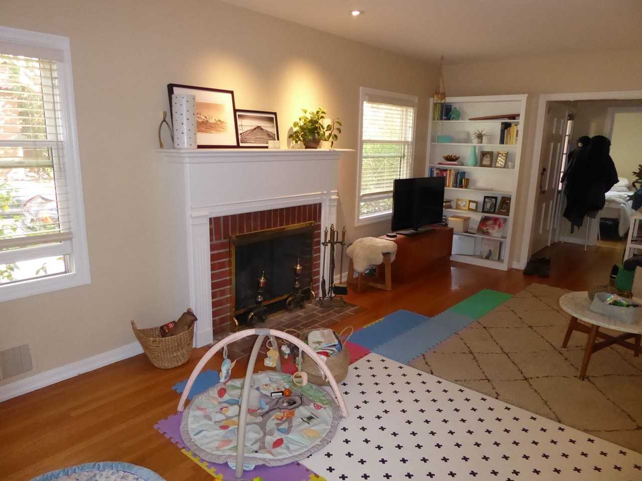 205 Santa Margarita - Photo 3 of 19