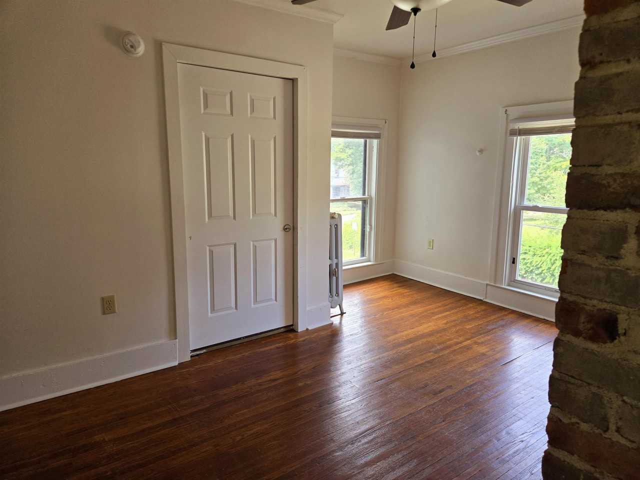 320 West Clinton Street 4 - Photo 3 of 7