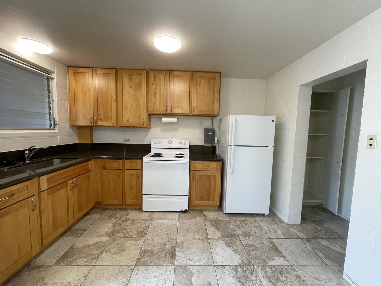 2620 Kaaha St. - Photo 2 of 10