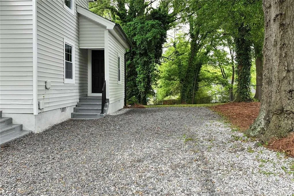 35 Myrtle Street - Photo 5 of 50