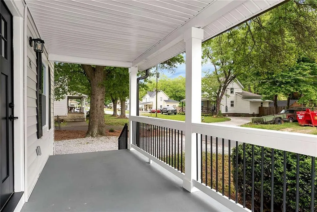 36 Myrtle Street - Photo 6 of 50