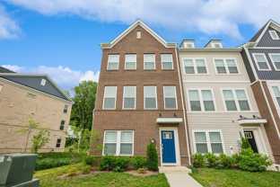 2756 Bridgewater Dr - Photo 1 of 1