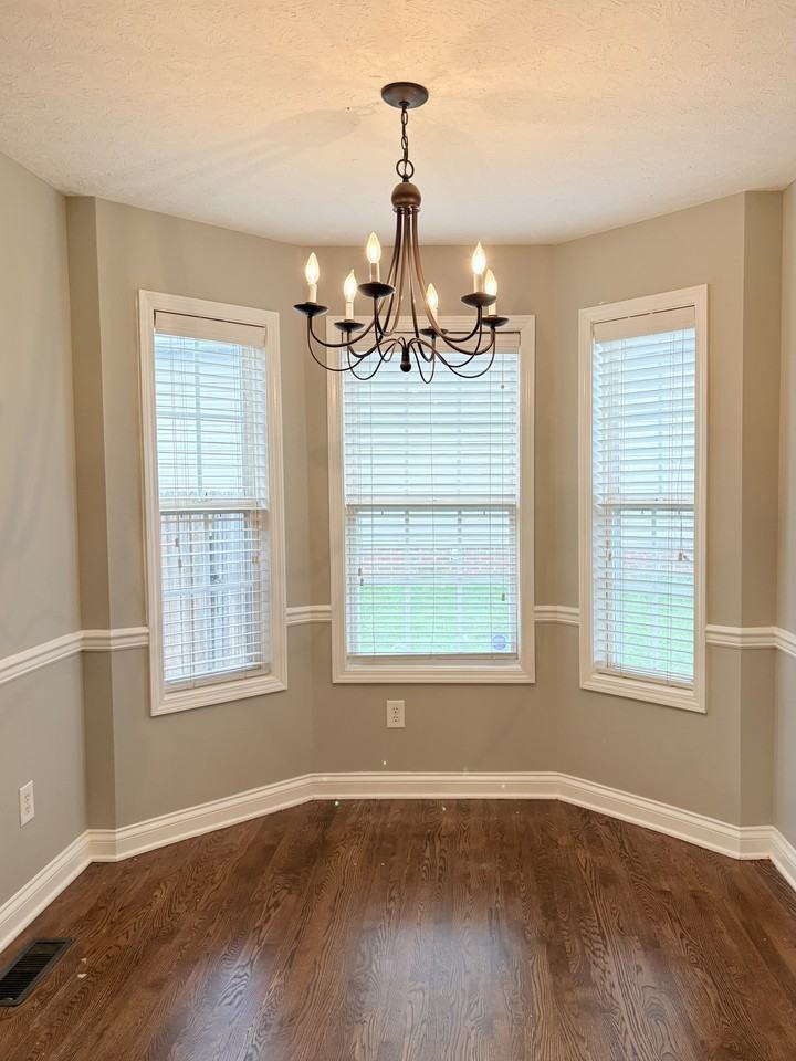 3372 Fair Oaks Cir #NA - Photo 7 of 18