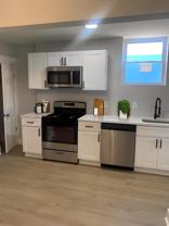 4022 W Garrison Ave - Photo 1 of 1