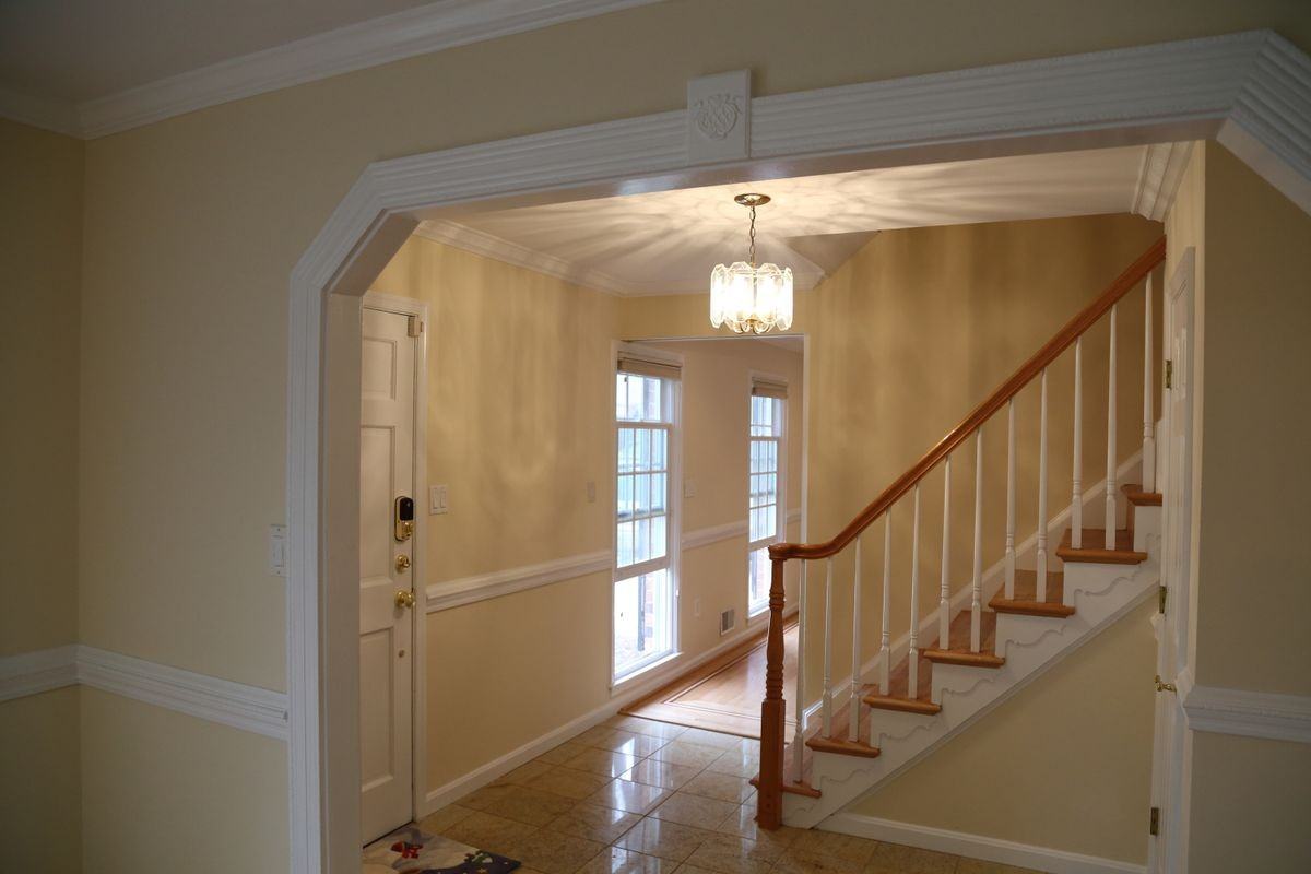 11417 Beechgrove Ln - Photo 2 of 19