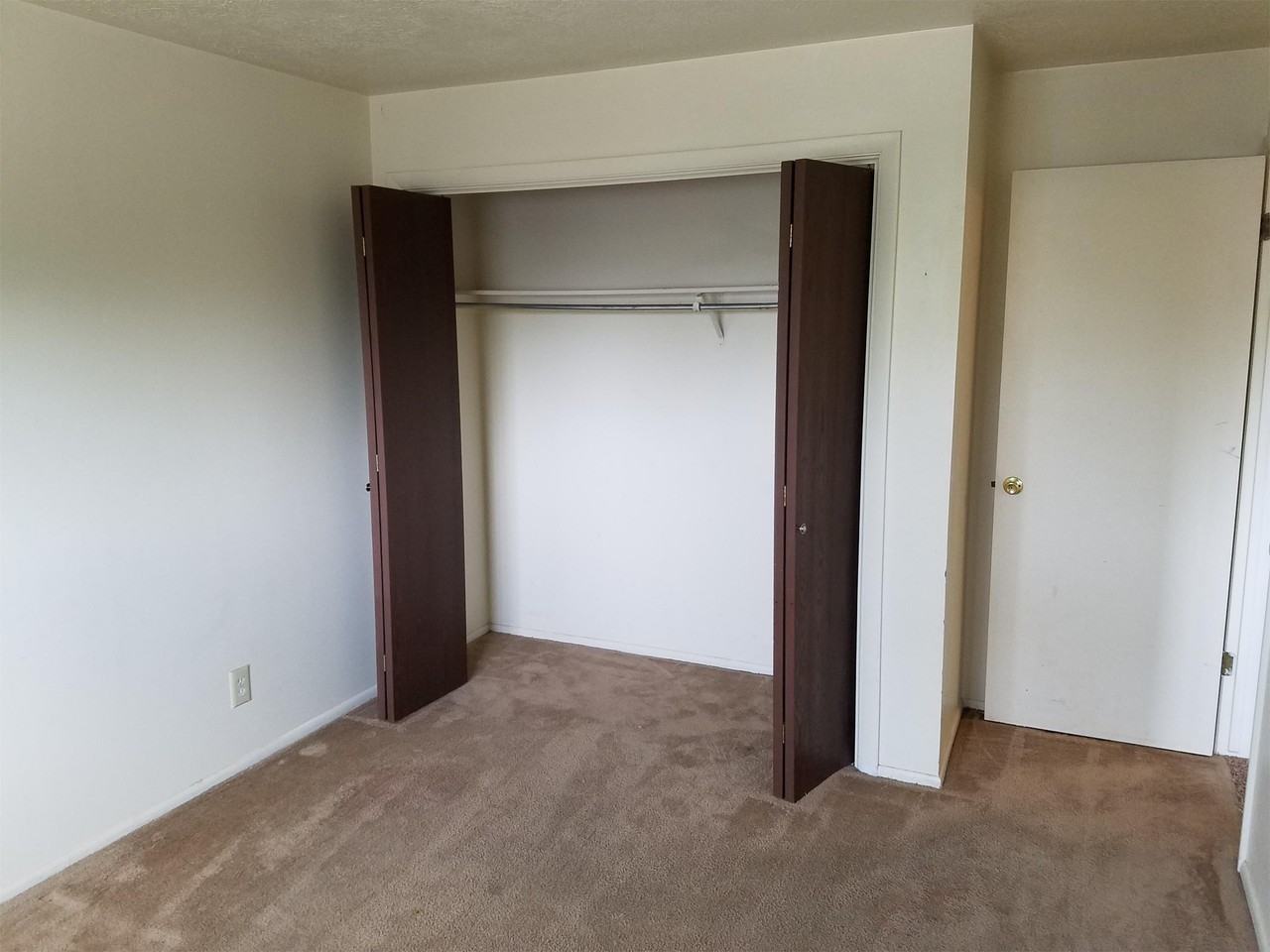 1419 Wn #4 - Photo 4 of 14