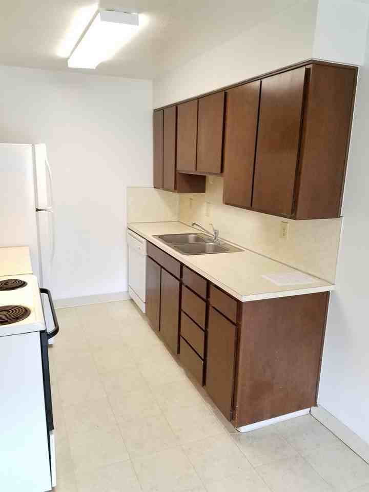 1419 Wn #4 - Photo 2 of 14