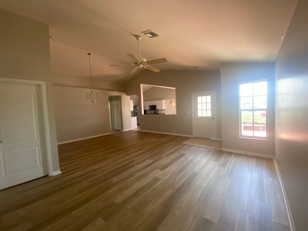 3551 Gloxinia Dr - Photo 3 of 8