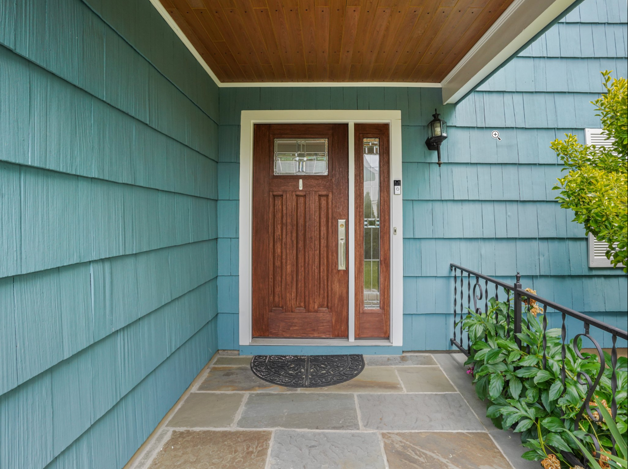 41 Leonard Ave #NA - Photo 3 of 35