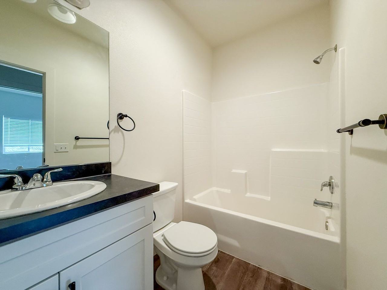 6944 Woodward Ave - Photo 7 of 19