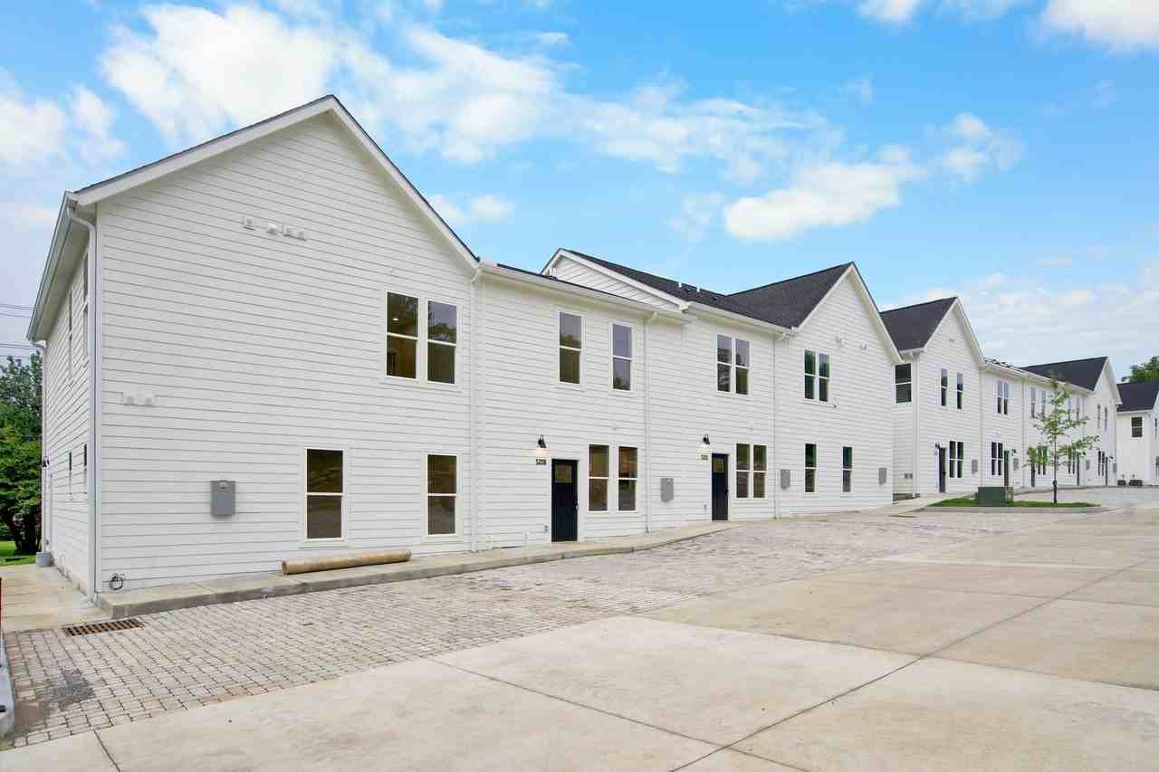 520 Paragon Mills Rd #B - Photo 5 of 23